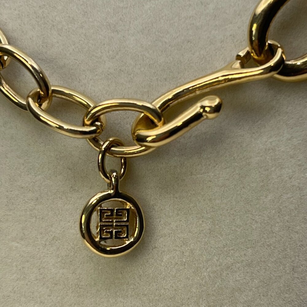 Givenchy Vintage Chunky Goldtone Necklace - Preowned - Picture 7 of 7